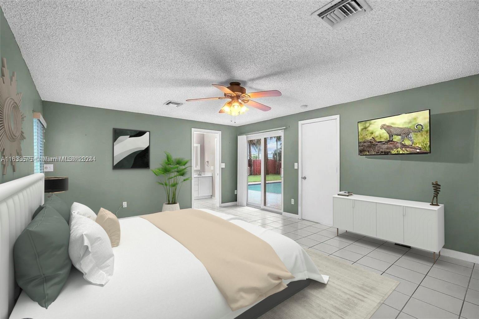 4400 NW 9th St