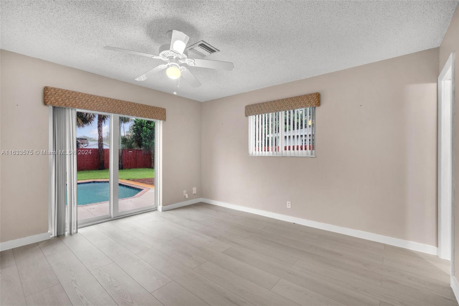 4400 NW 9th St