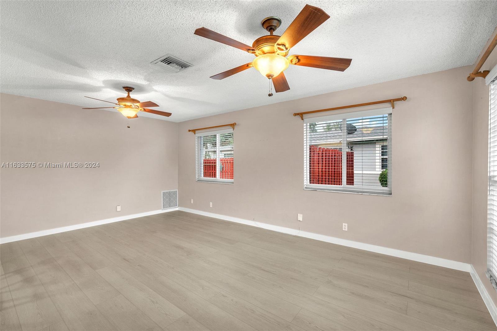 4400 NW 9th St