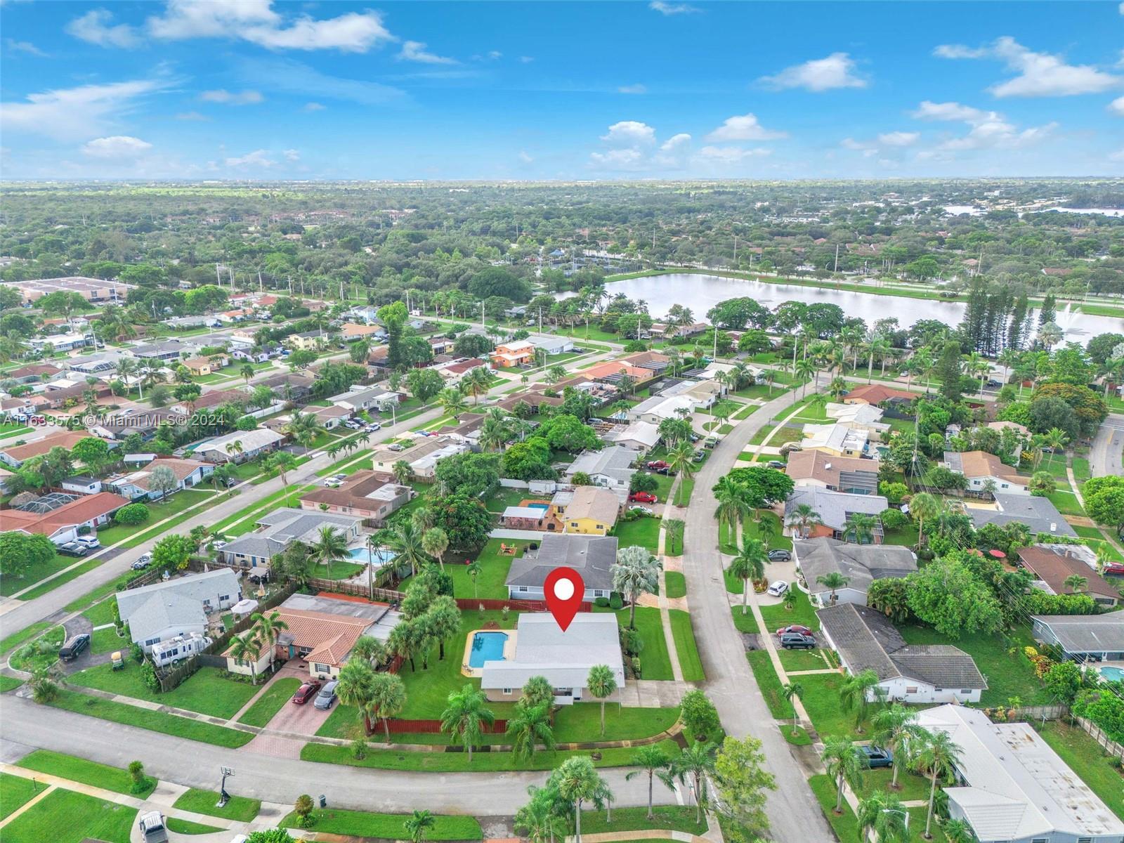 4400 NW 9th St