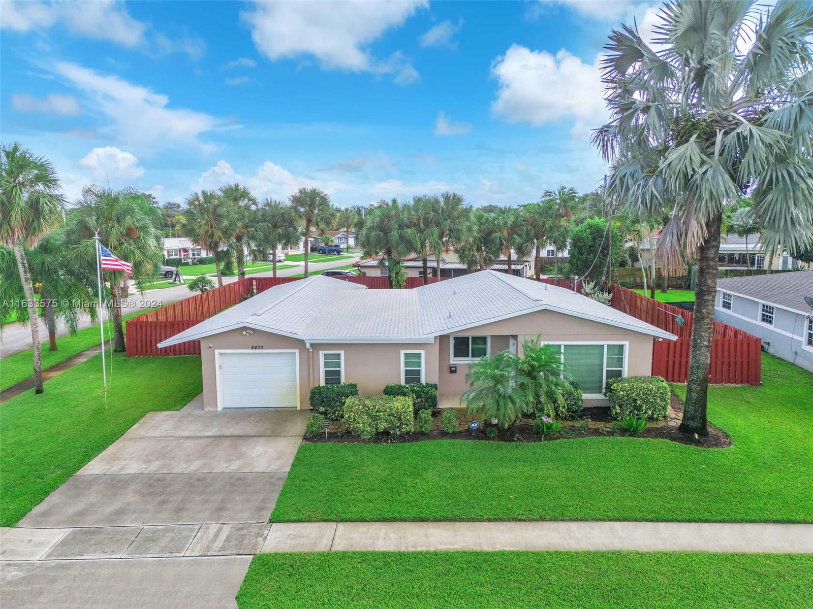 4400 NW 9th St