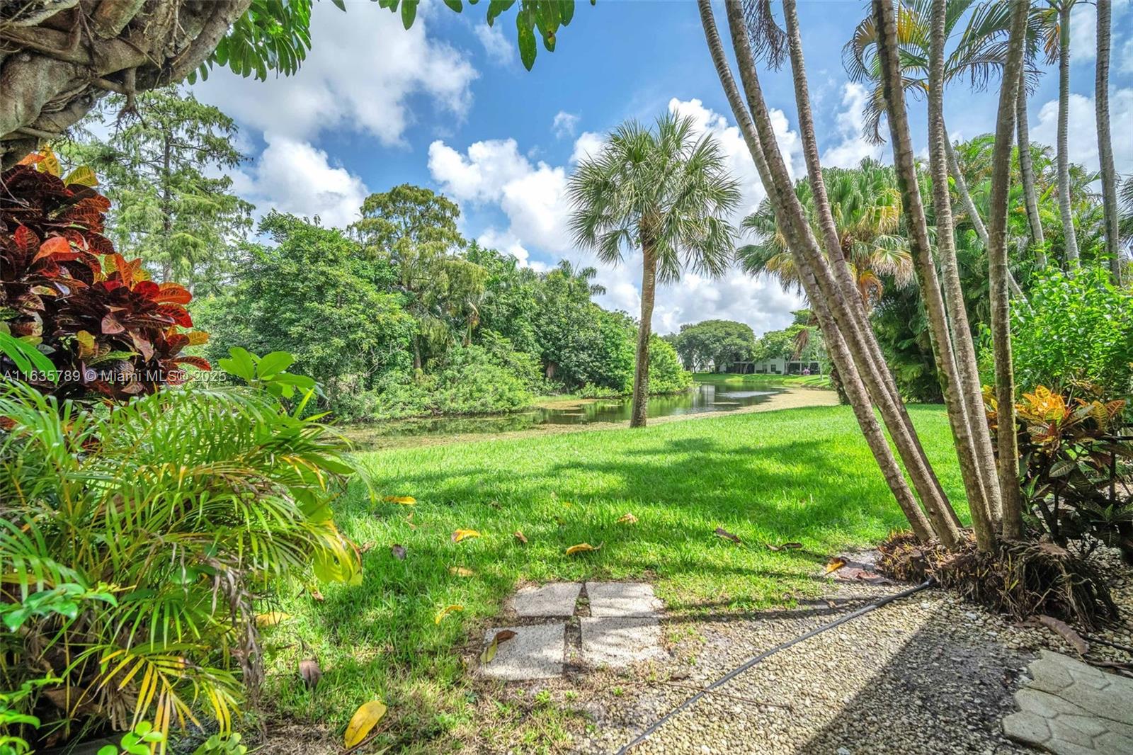 3747 N Carambola Cir N # 2893