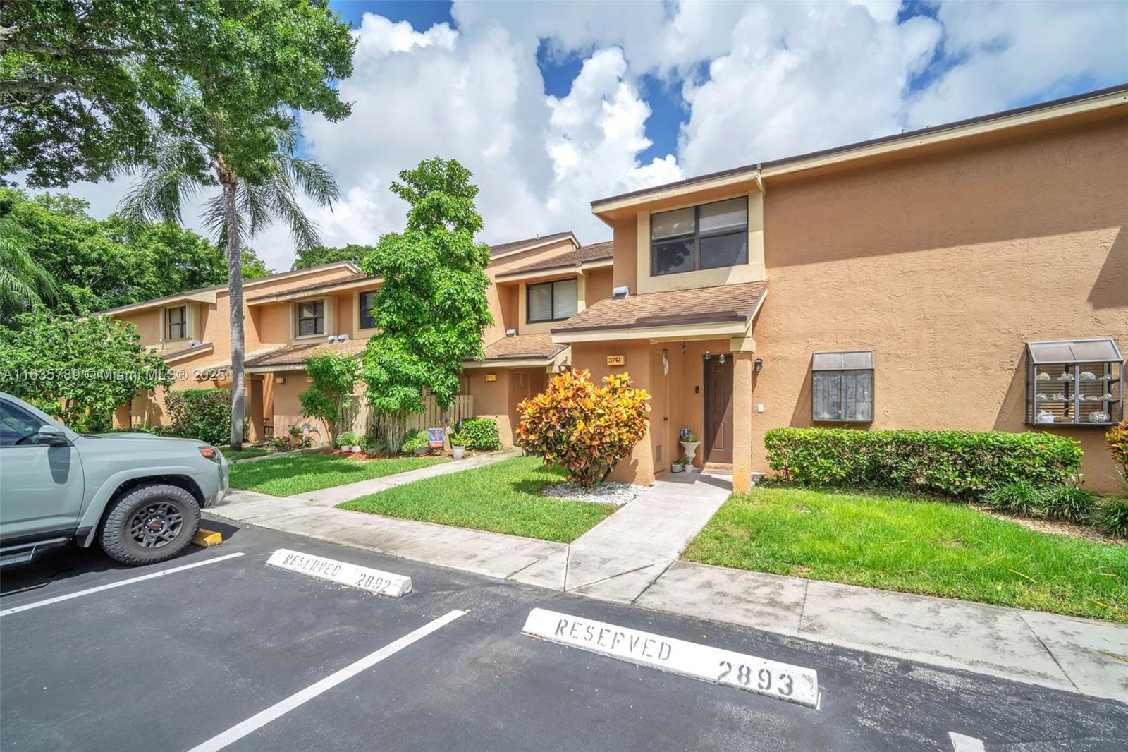 3747 N Carambola Cir N # 2893