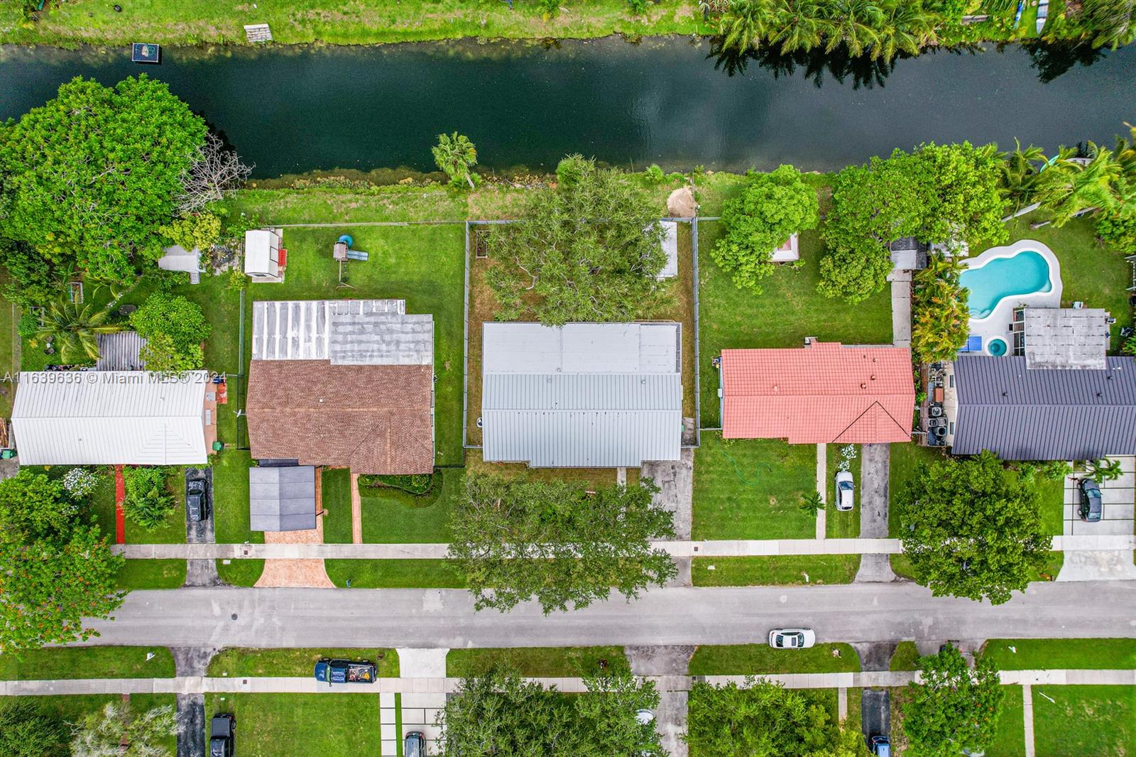 18004 SW 89th Pl