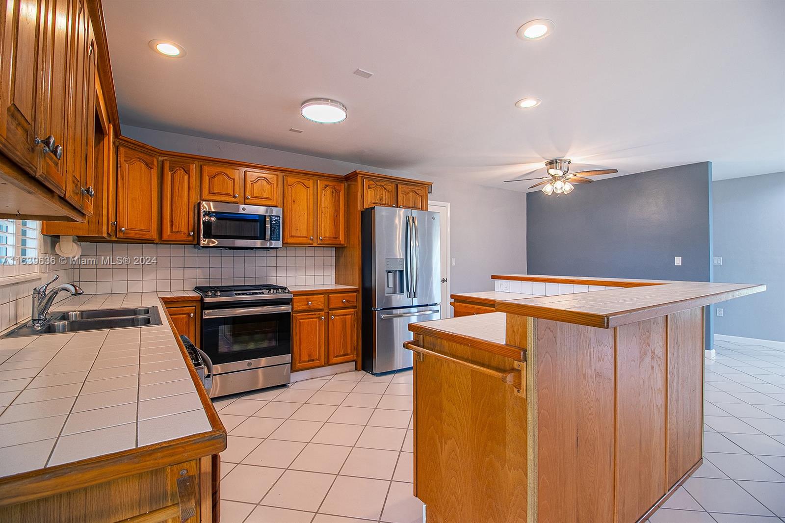 18004 SW 89th Pl