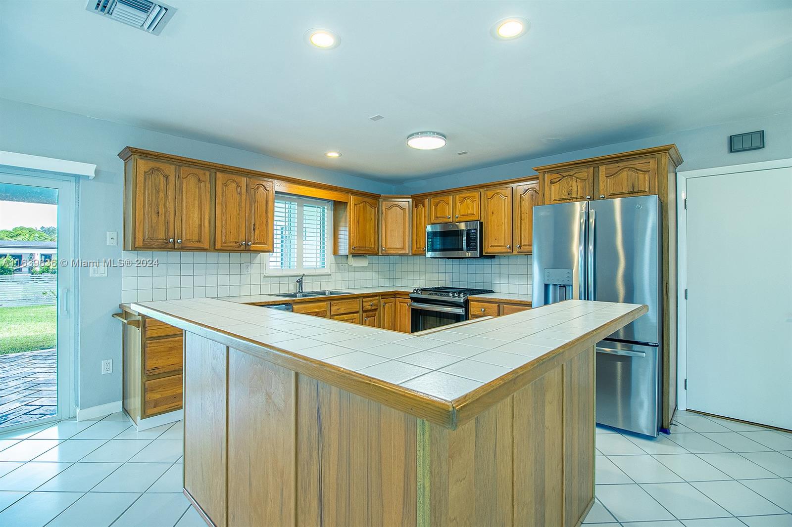 18004 SW 89th Pl