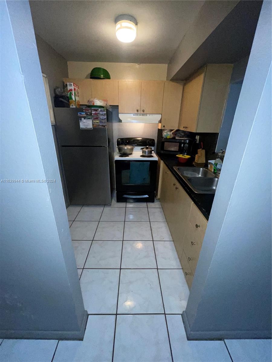3600 NW 21st St # 203