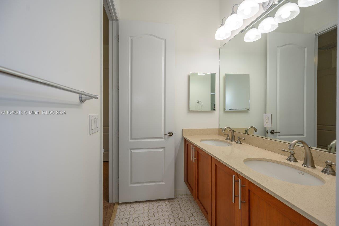 341 SW 13th Ter # 341