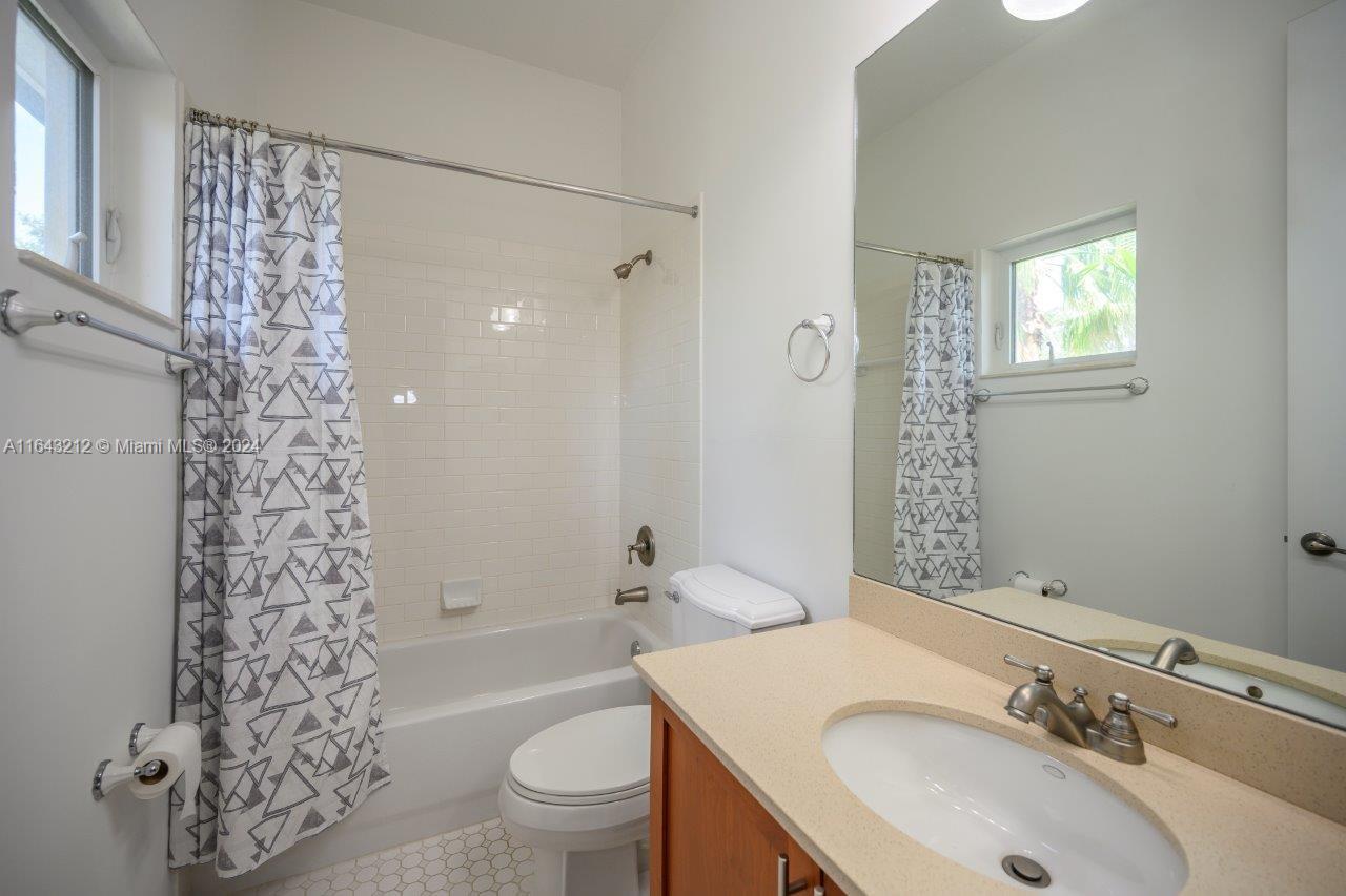 341 SW 13th Ter # 341