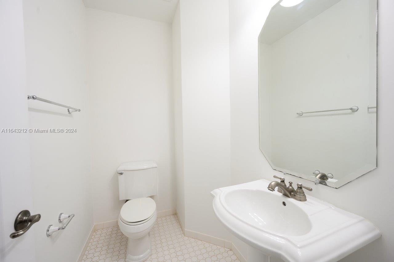 341 SW 13th Ter # 341