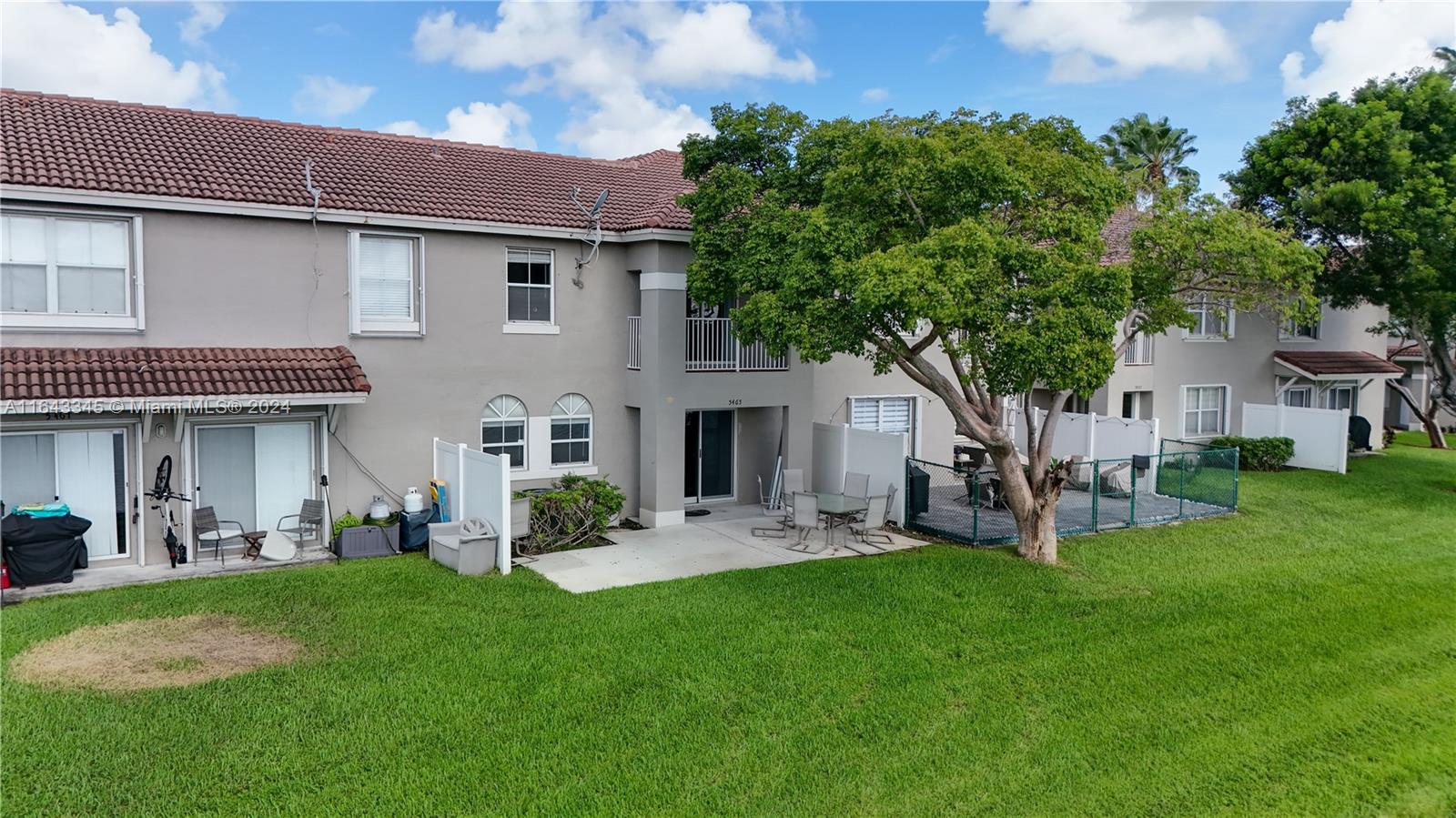 5465 SW 125th Ter