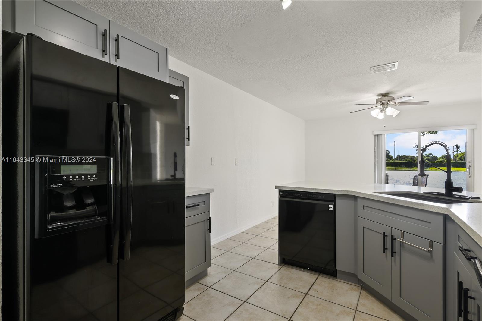 5465 SW 125th Ter