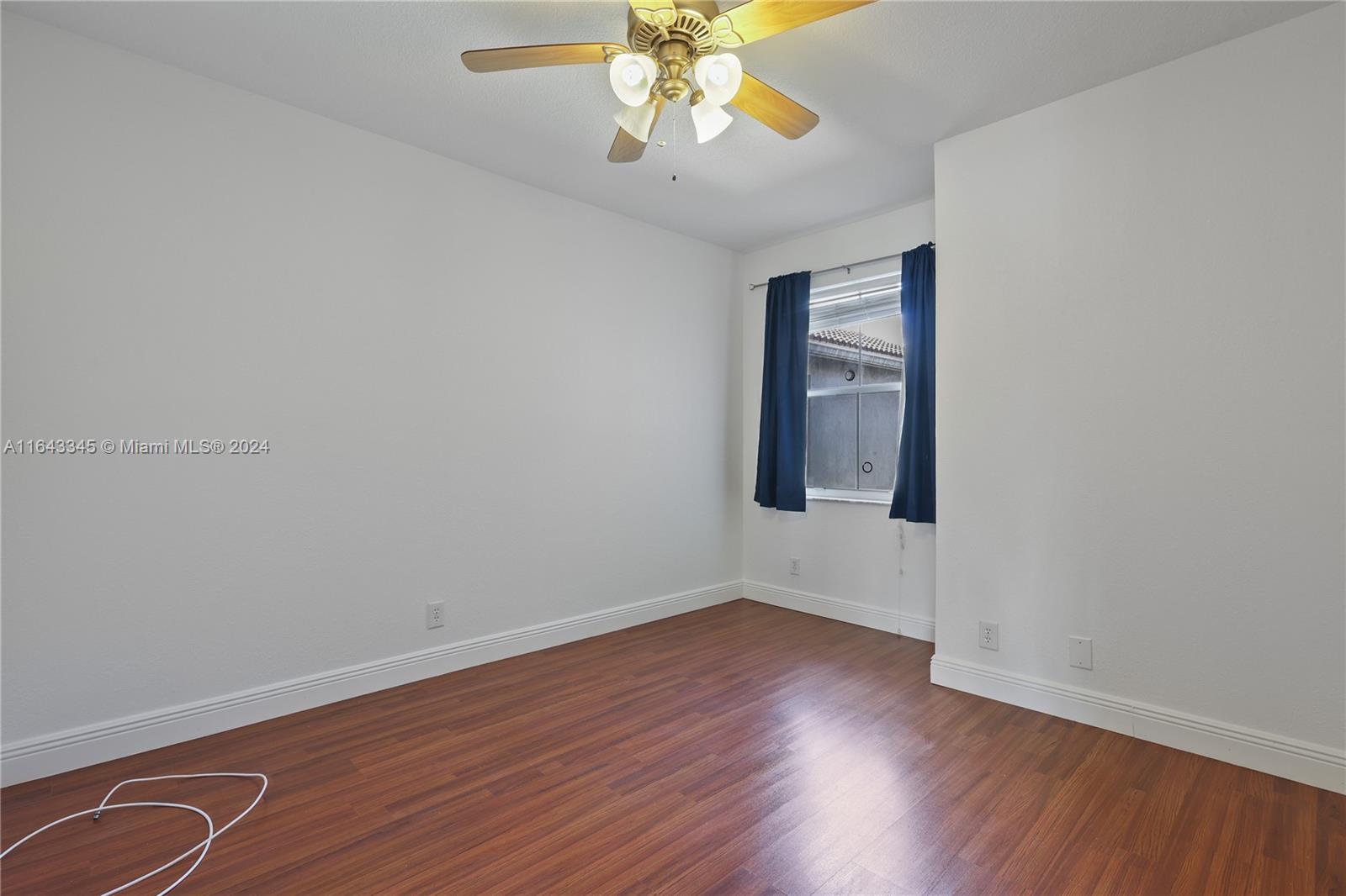 5465 SW 125th Ter