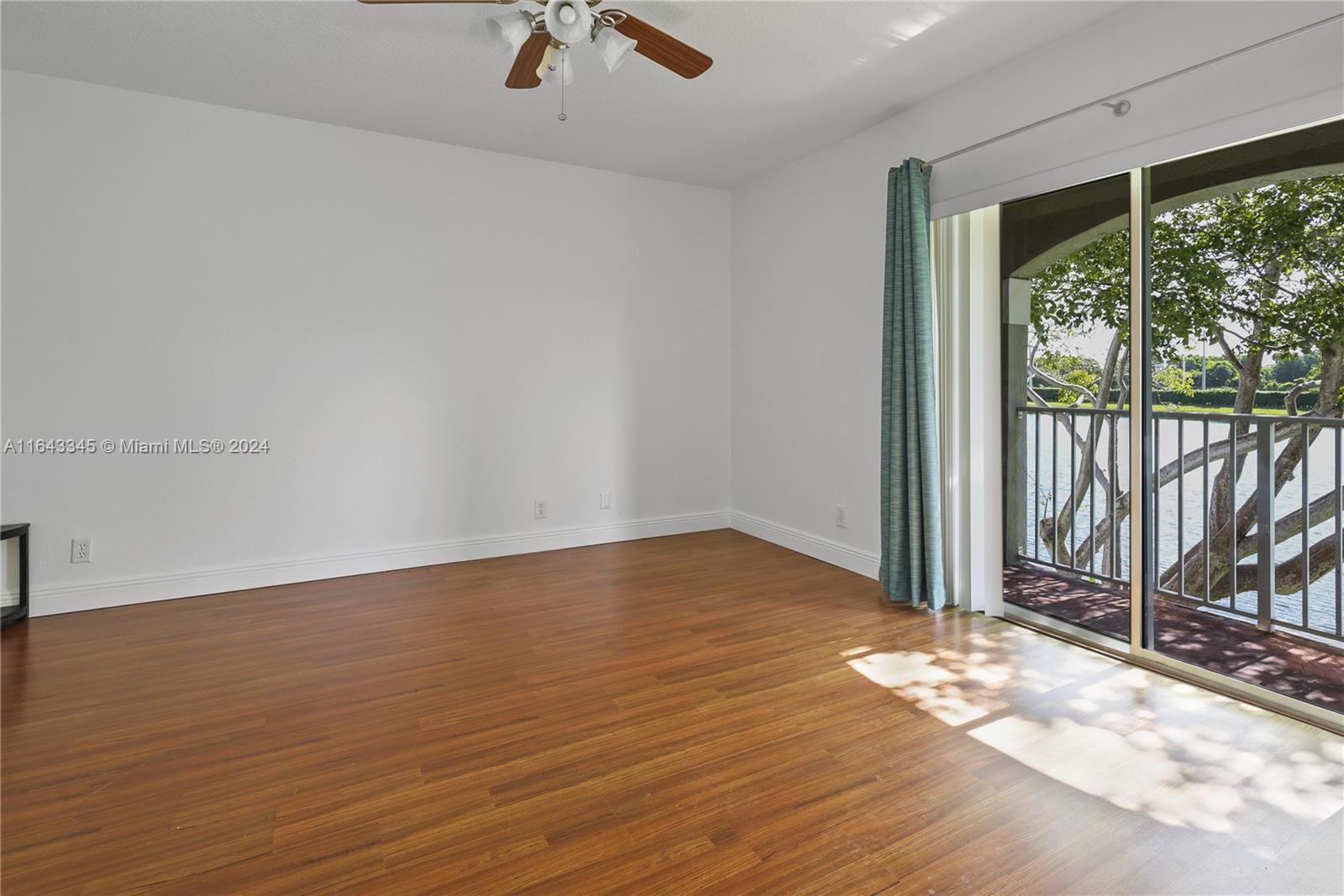 5465 SW 125th Ter