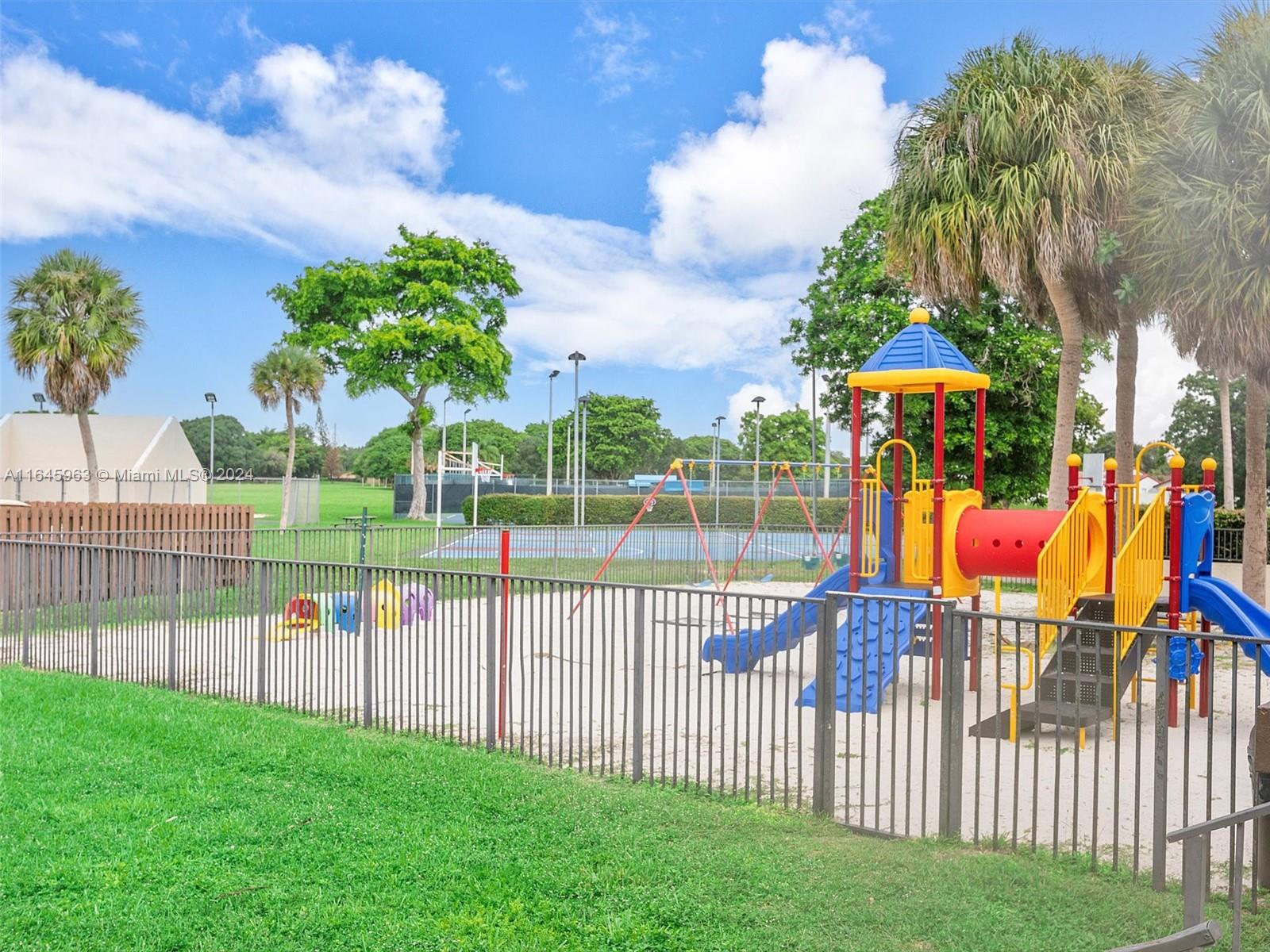 13390 SW 115th Ter