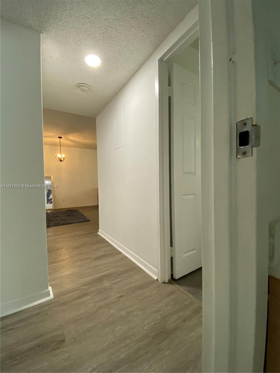 2960 Riverside Dr # 2 Unit: 220-2