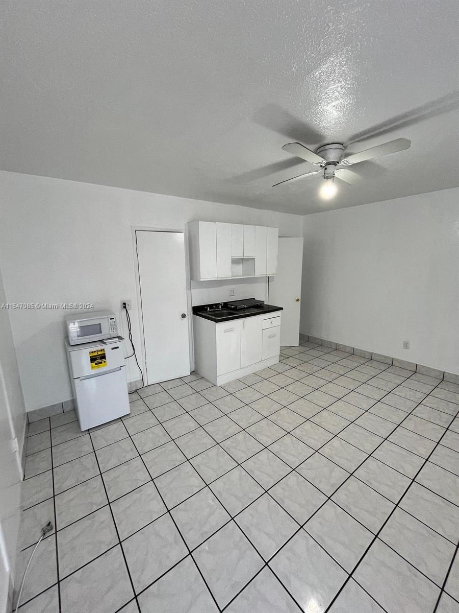403 N 19th Ave # C6