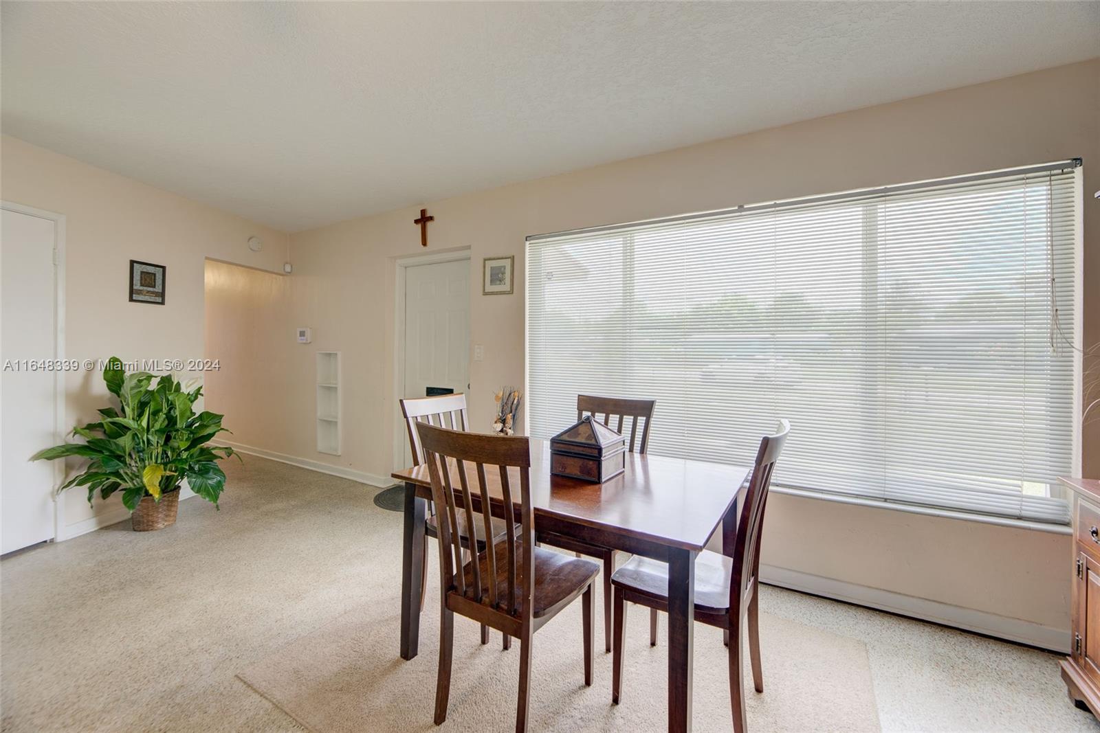 1524 NW 12th Ter