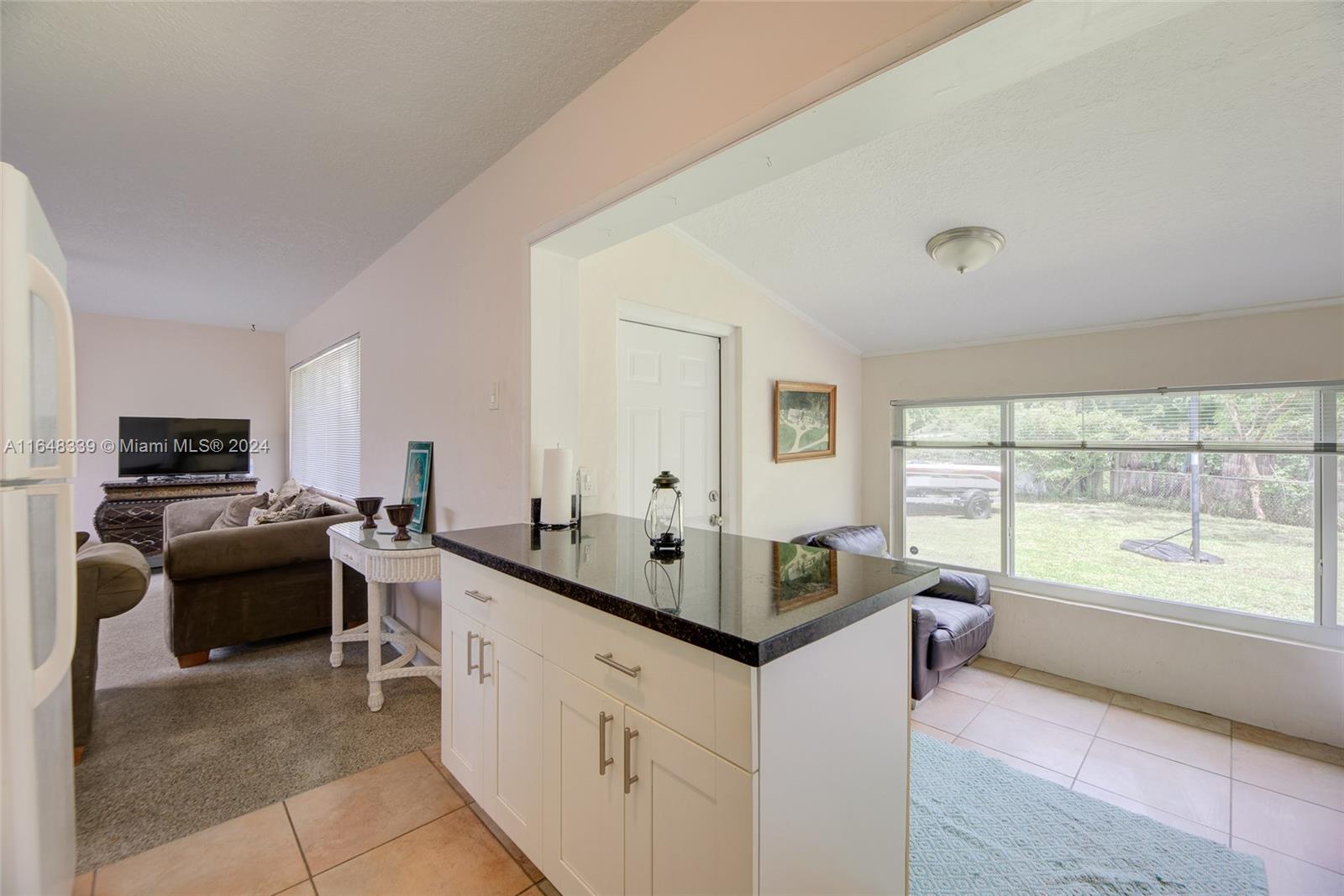 1524 NW 12th Ter