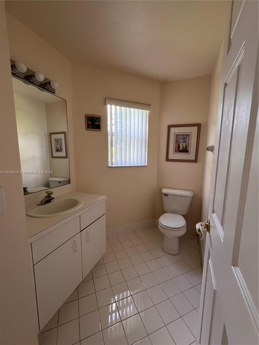 2270 NW 170th Ave # 2270
