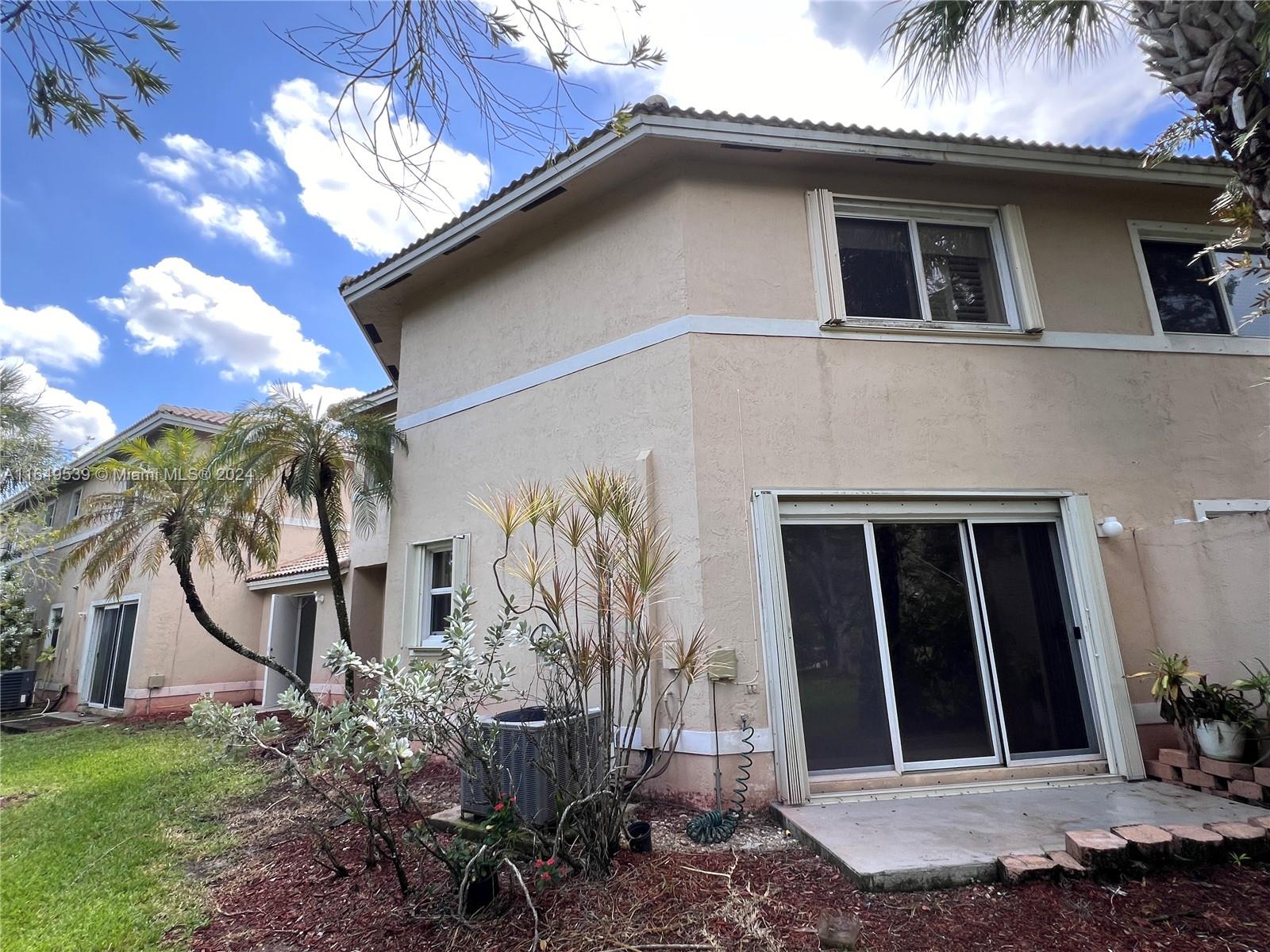 2270 NW 170th Ave # 2270