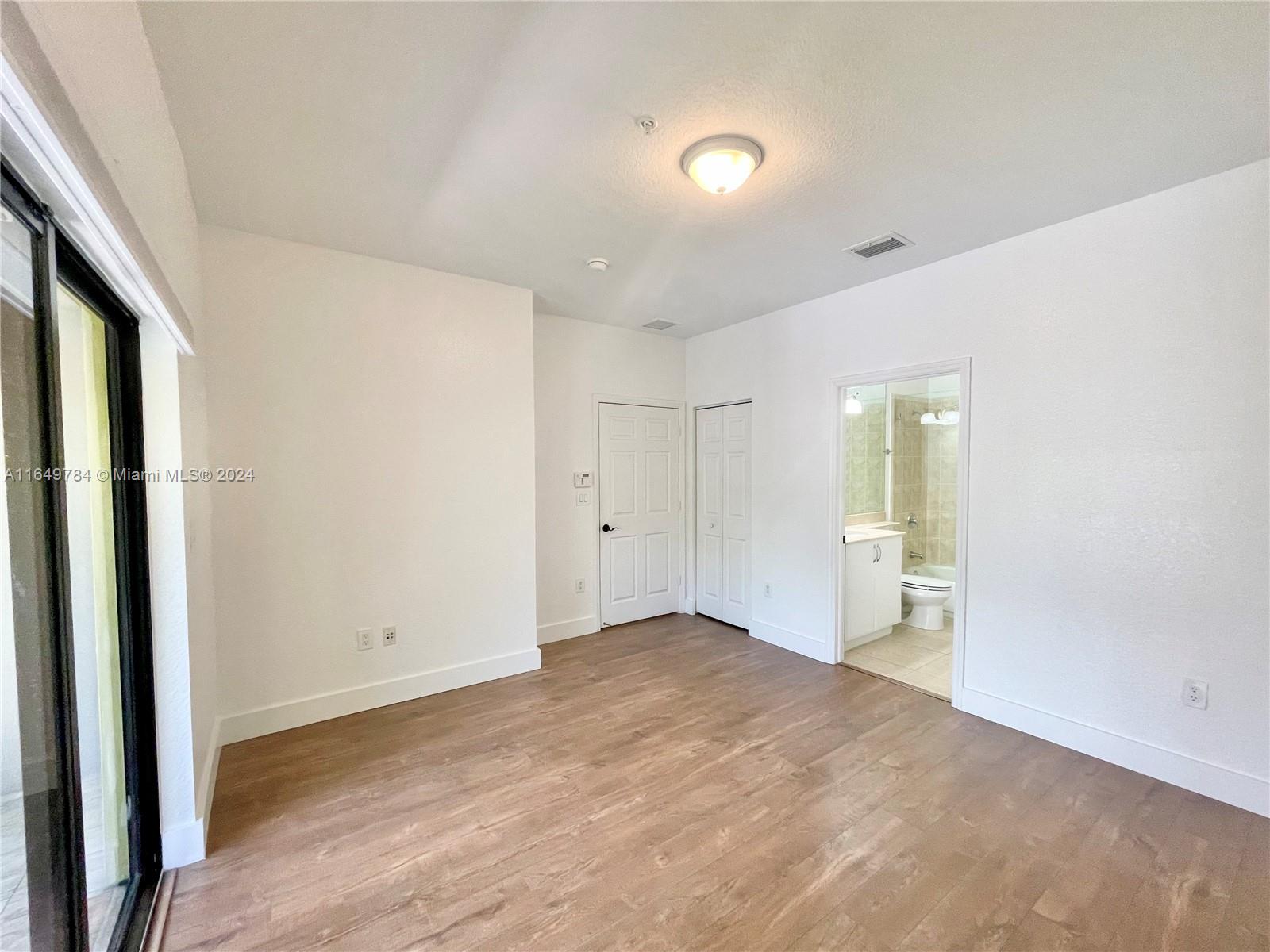 3204 Bird Ave # 105