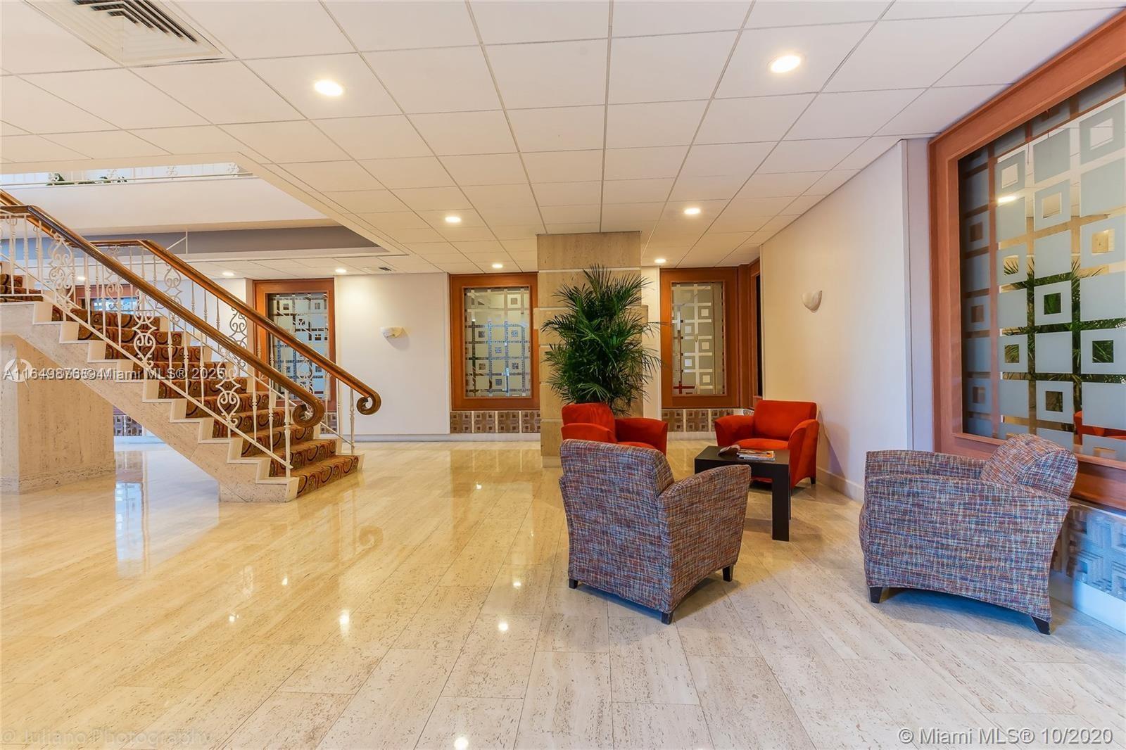 2899 Collins Ave # 534