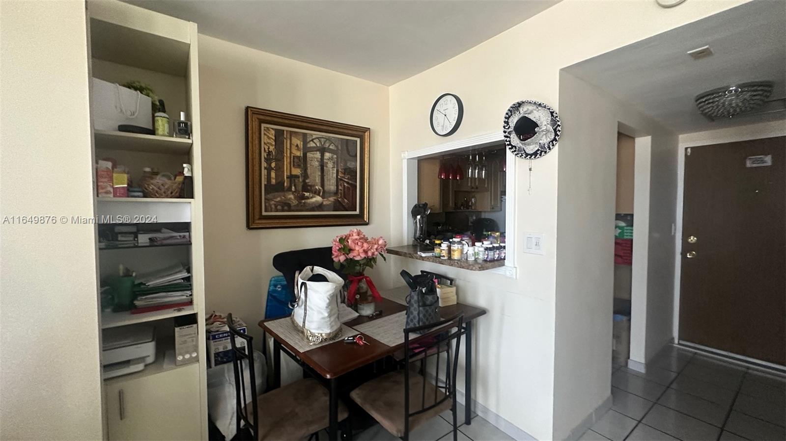 2899 Collins Ave # 534