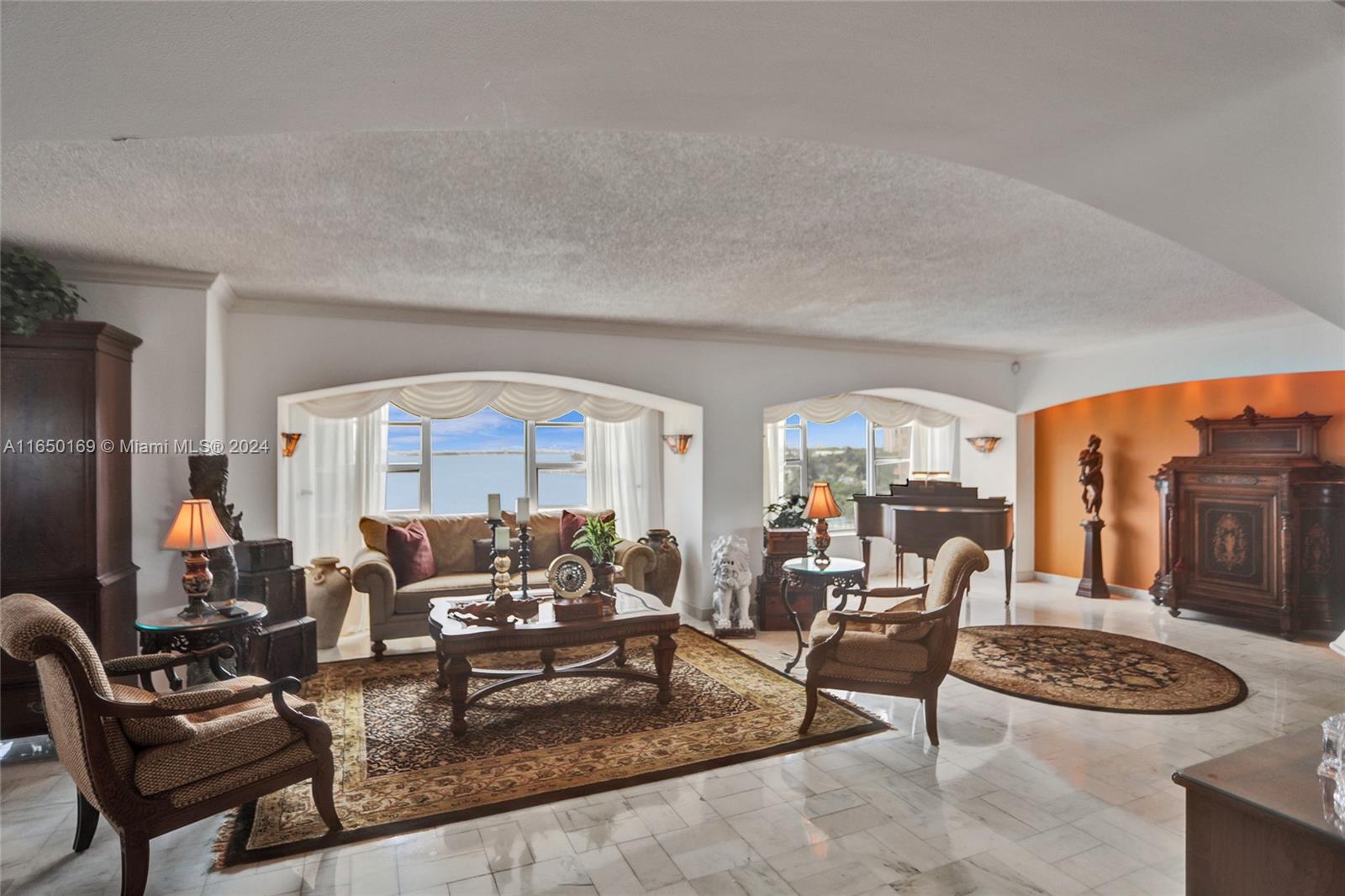 11111 Biscayne Blvd # 7F