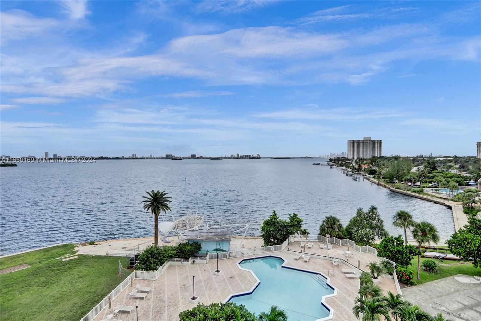 11111 Biscayne Blvd # 7F