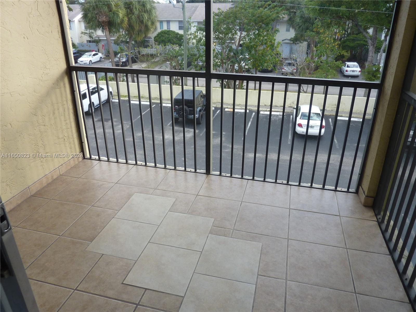 255 S Cypress Rd # 335