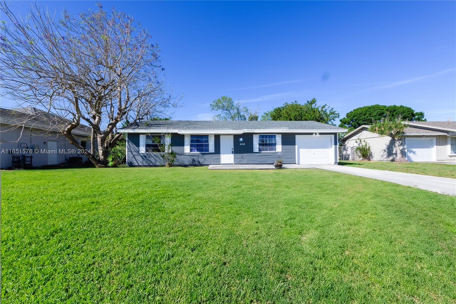 2140 SW Cameo Blvd, Port St. Lucie