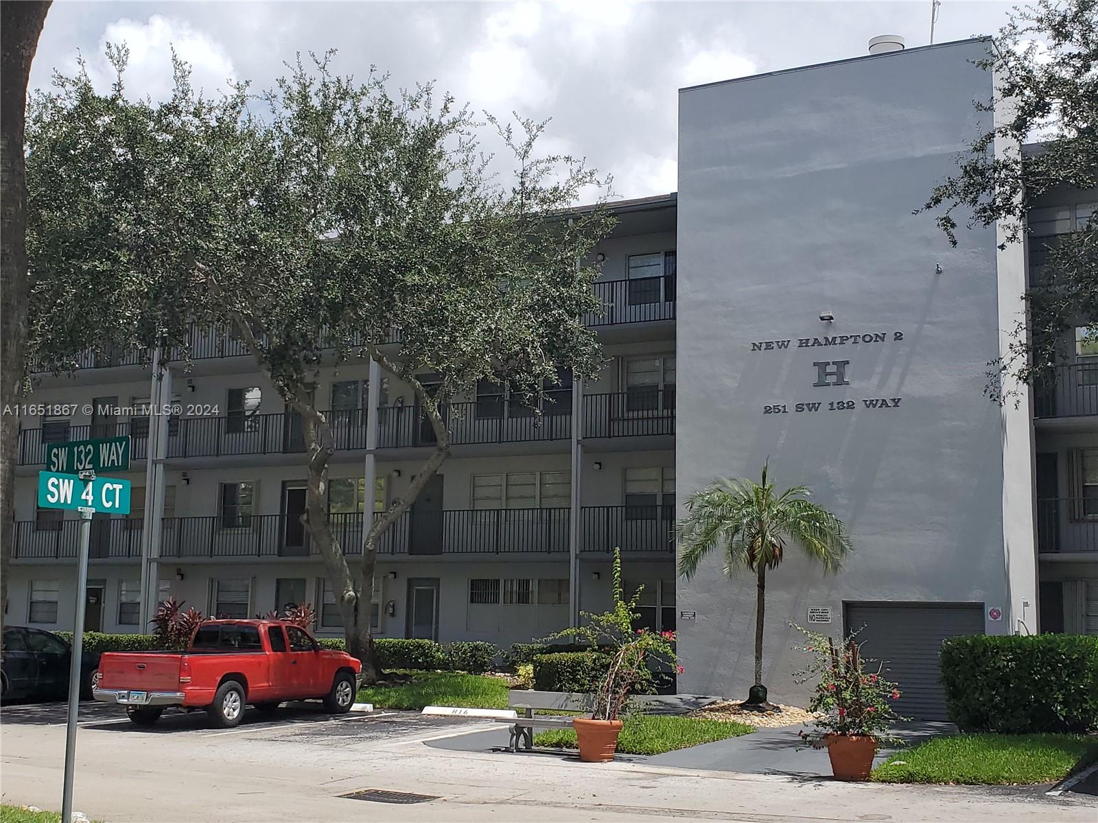 251 SW 132nd Way # 208H