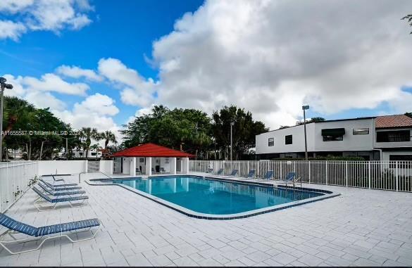 437 NW 36th Ave