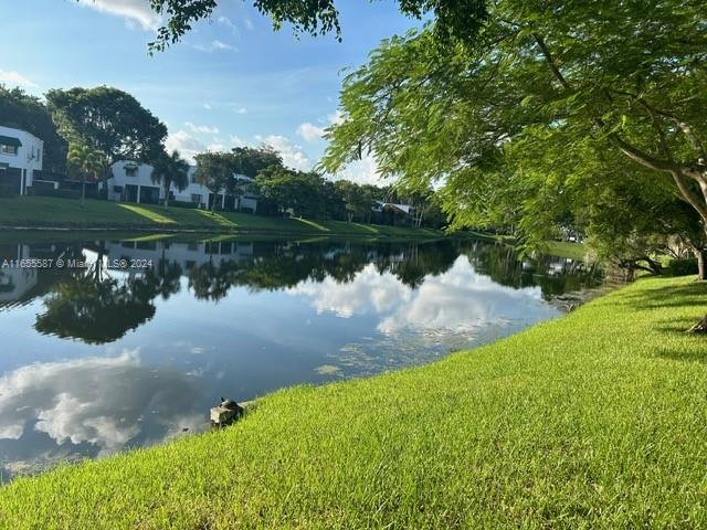 437 NW 36th Ave