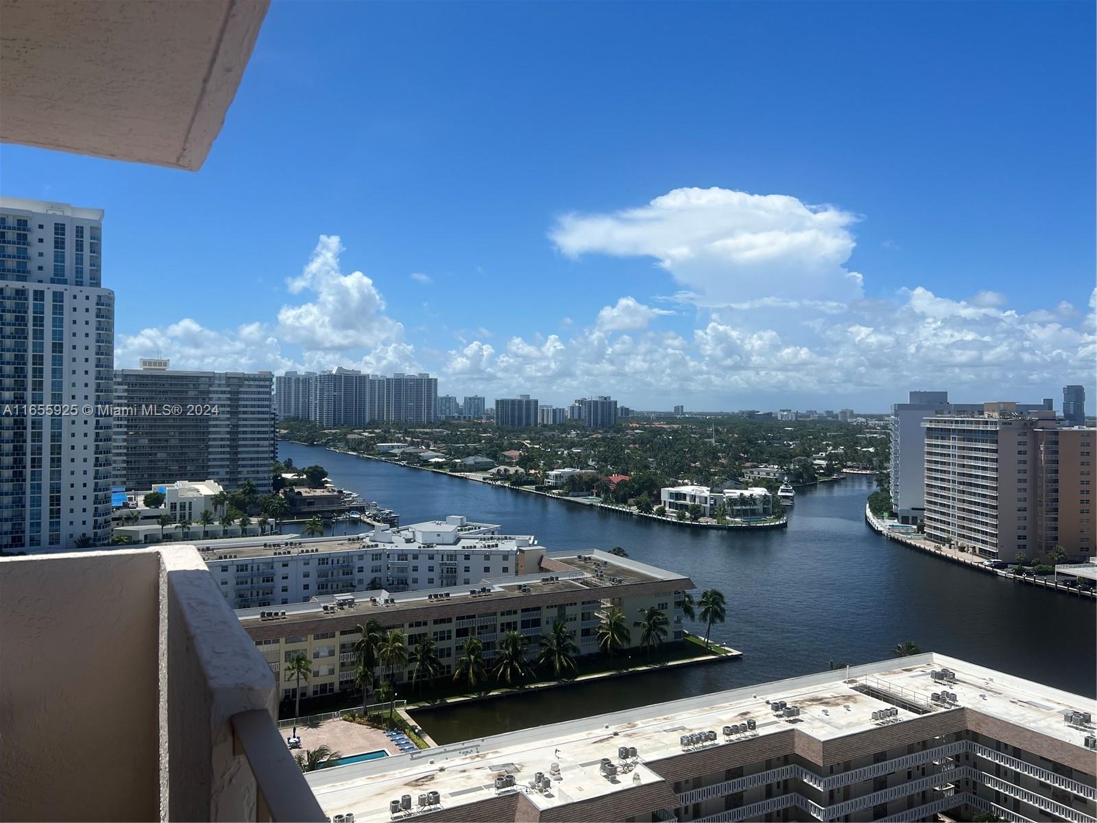 1865 S Ocean Dr # 17L