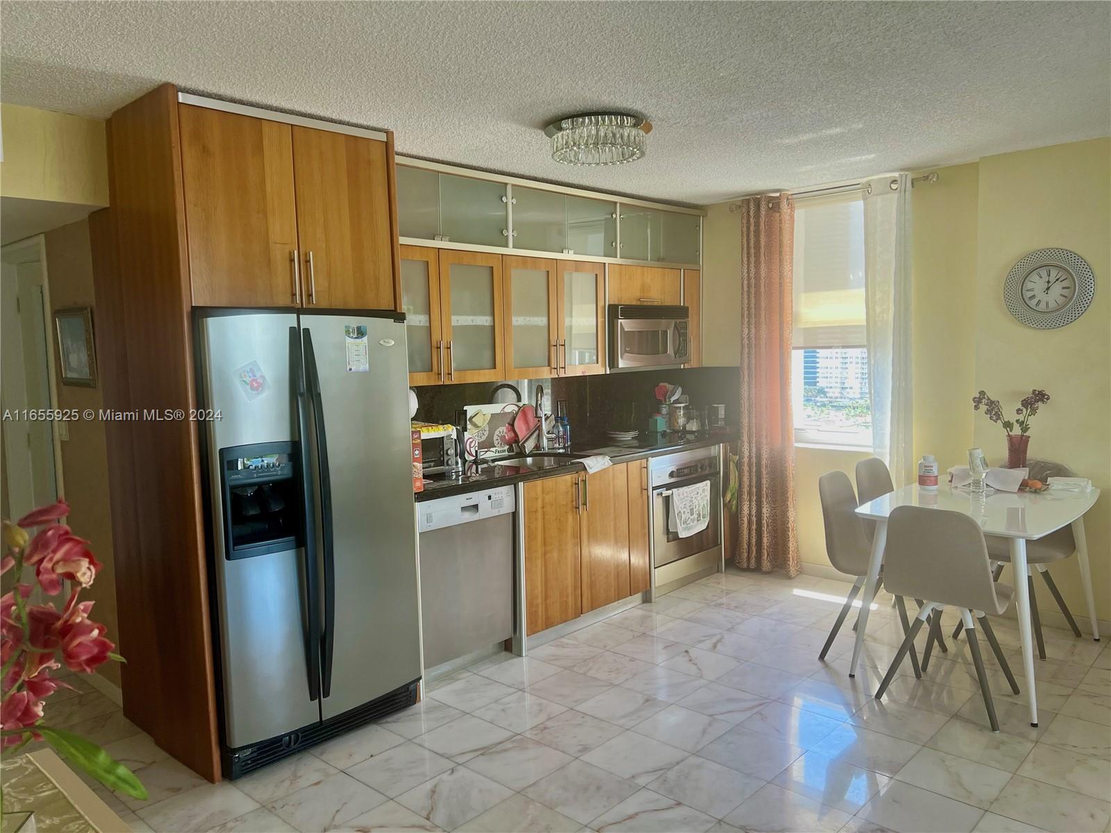 1865 S Ocean Dr # 17L