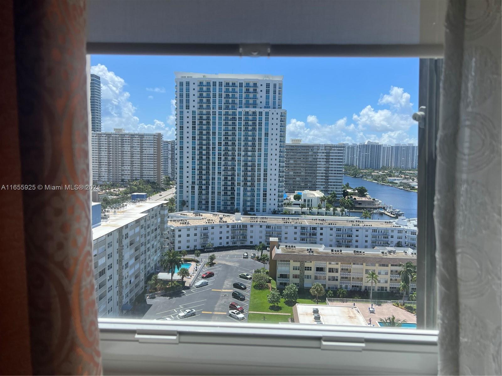 1865 S Ocean Dr # 17L