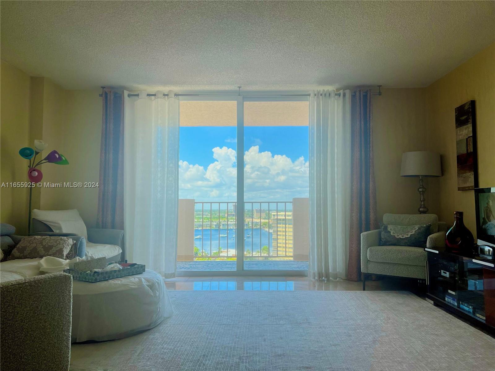 1865 S Ocean Dr # 17L