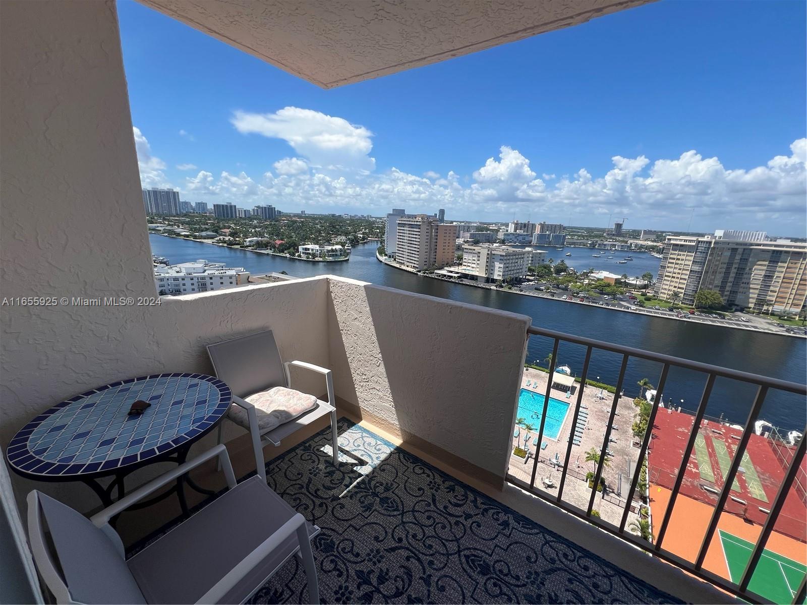 1865 S Ocean Dr # 17L