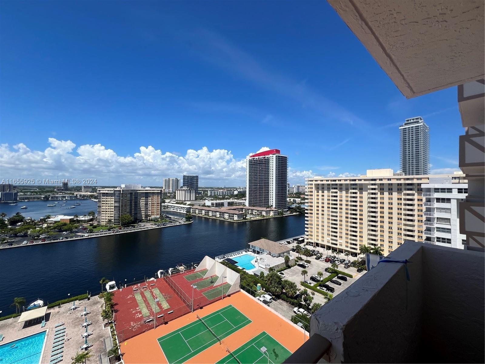 1865 S Ocean Dr # 17L