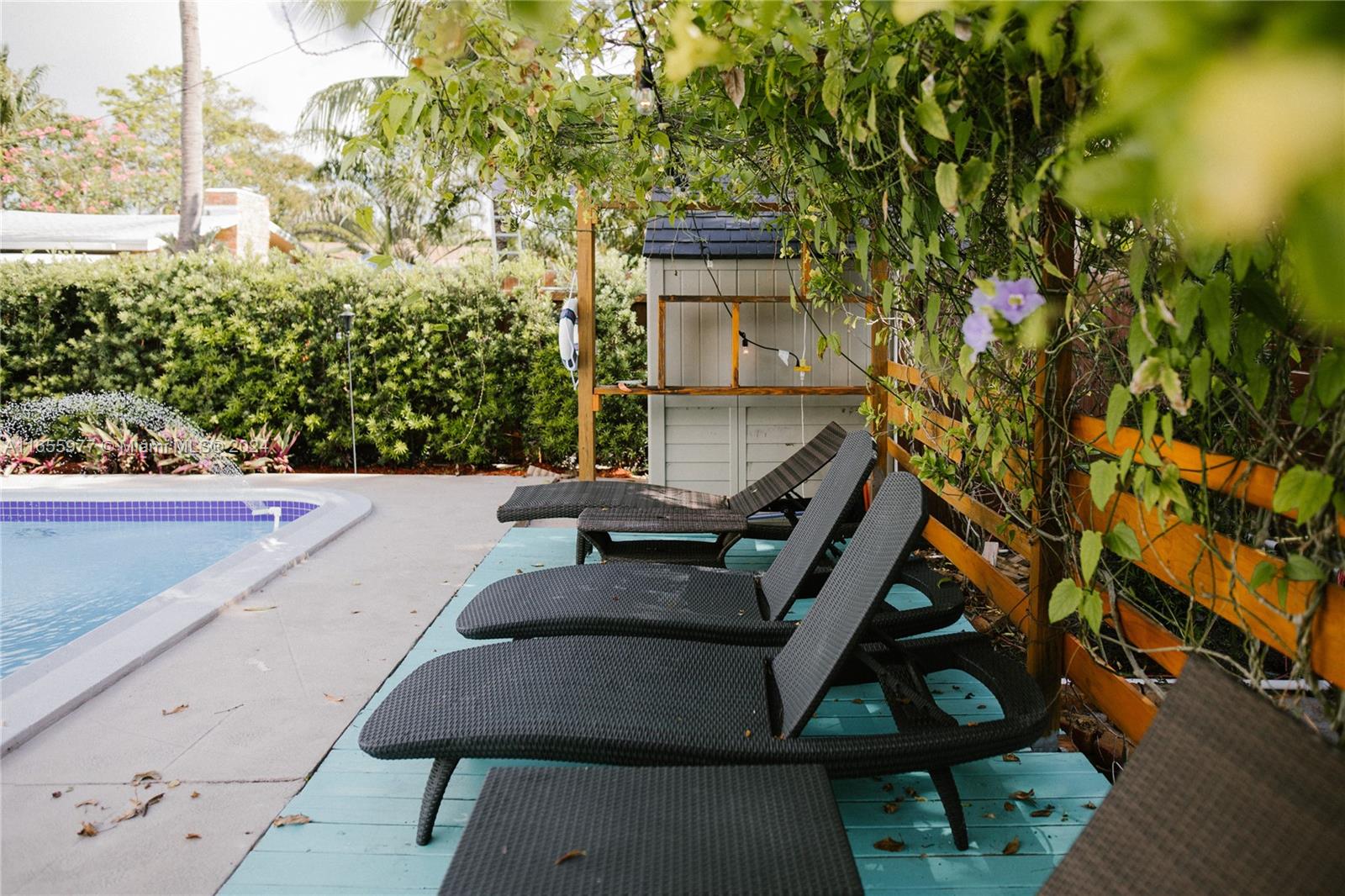 4160 NE 11th Ter