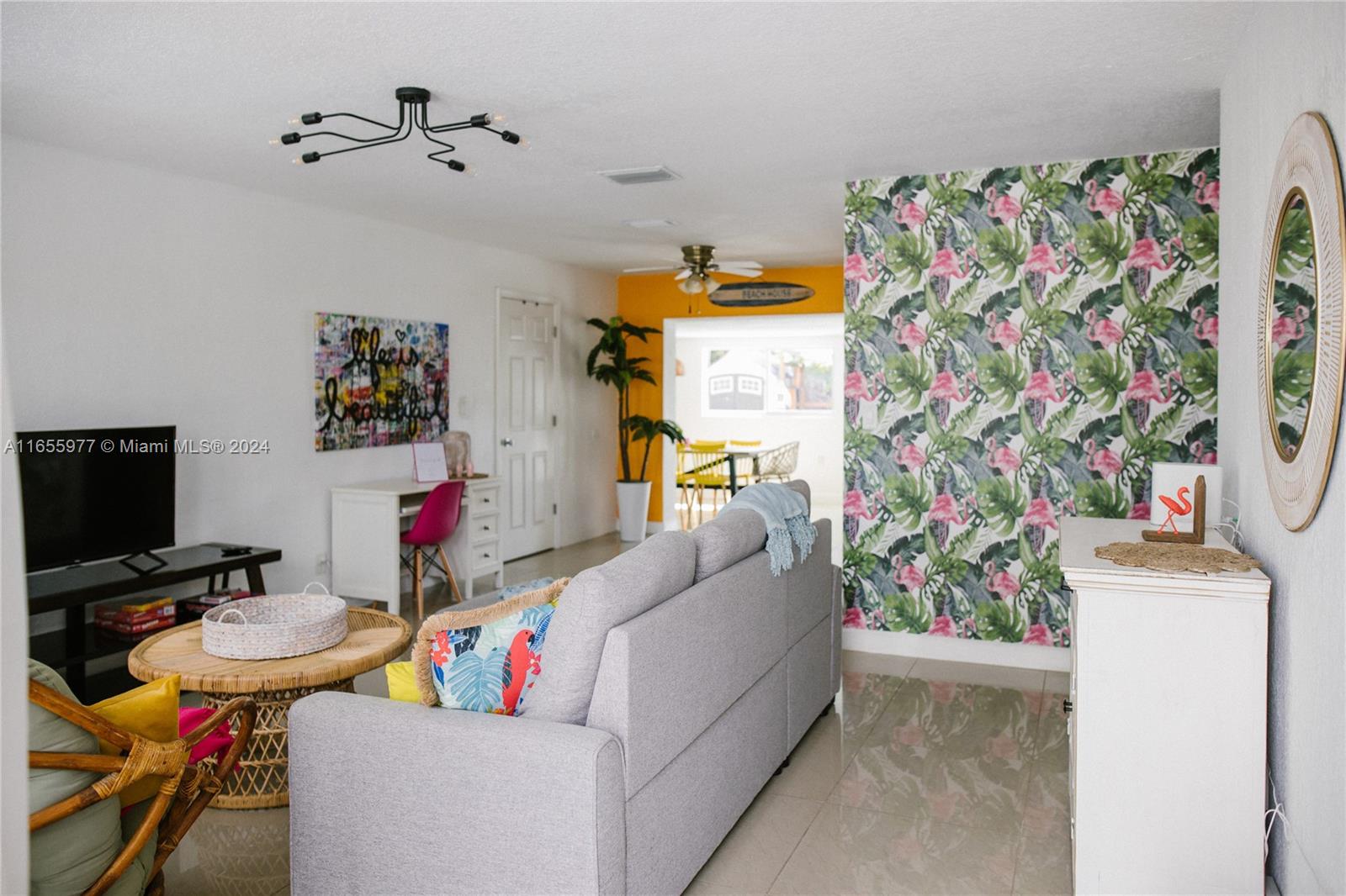 4160 NE 11th Ter