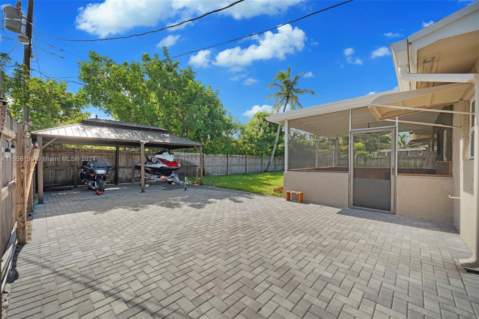 1280 SW 7th Ave