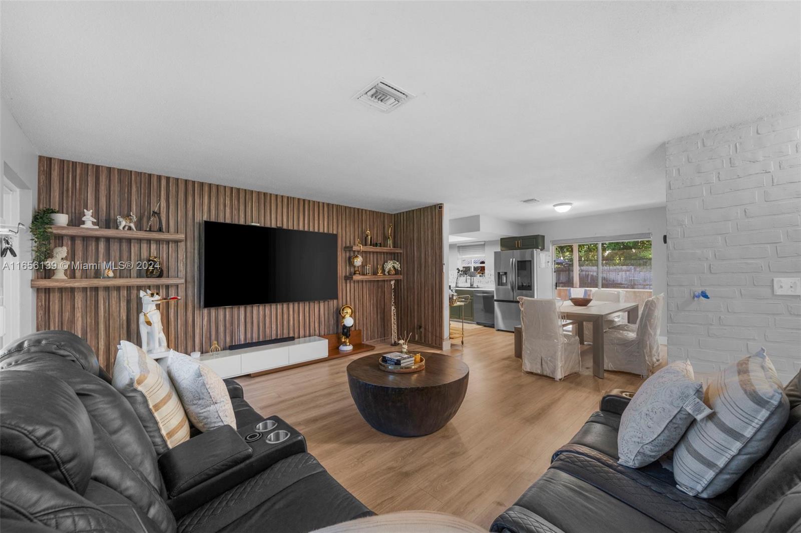 1280 SW 7th Ave