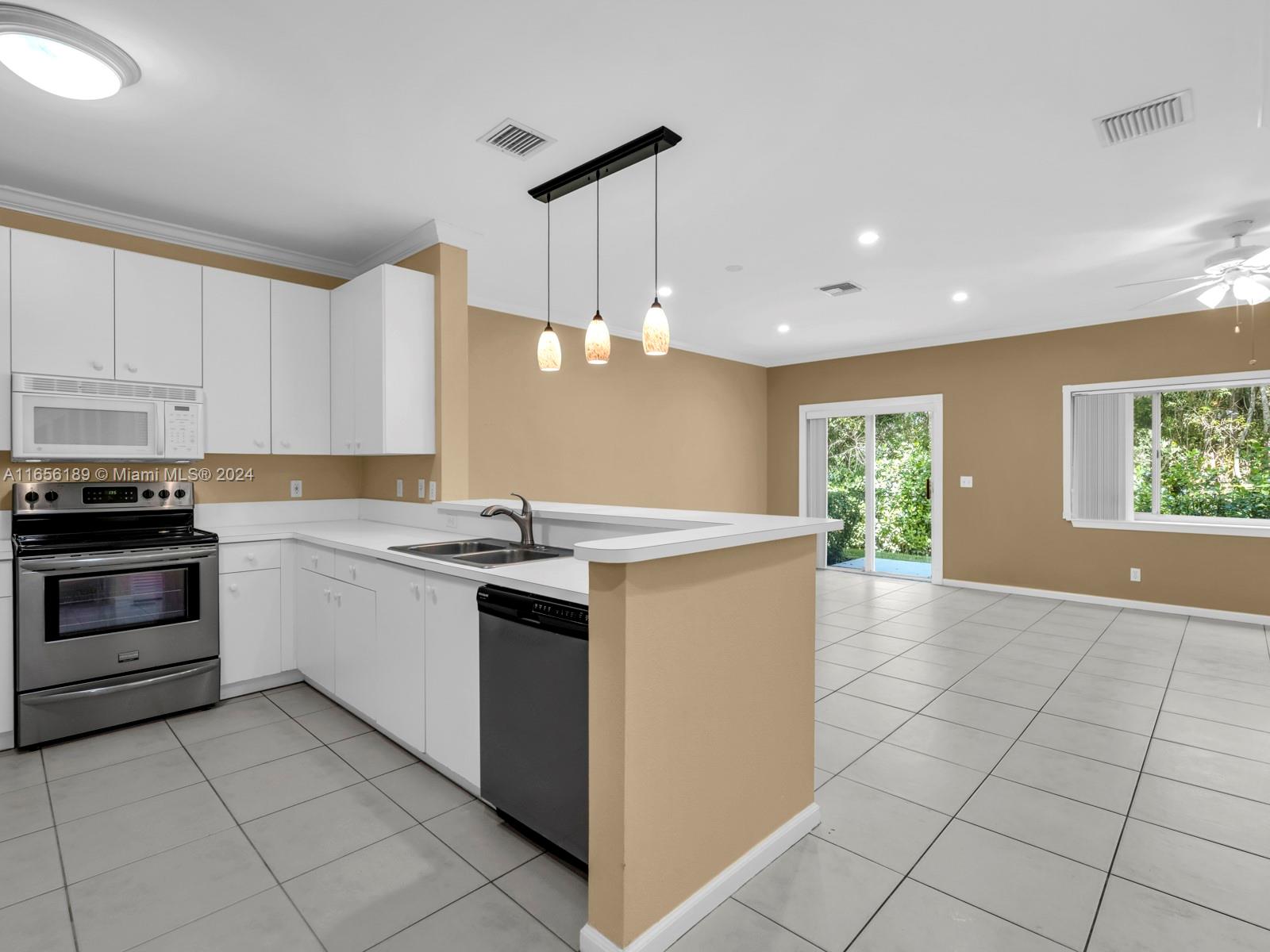 754 NW 132nd Ave