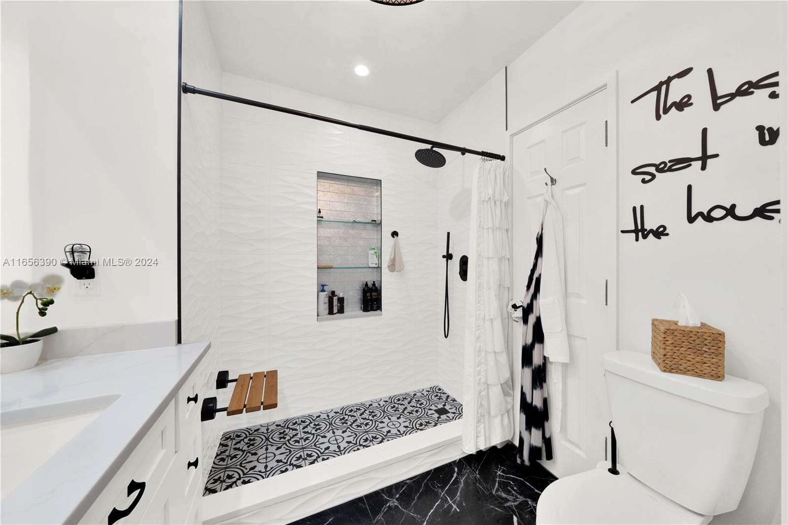 2424 SE 17th Cswy # 105B