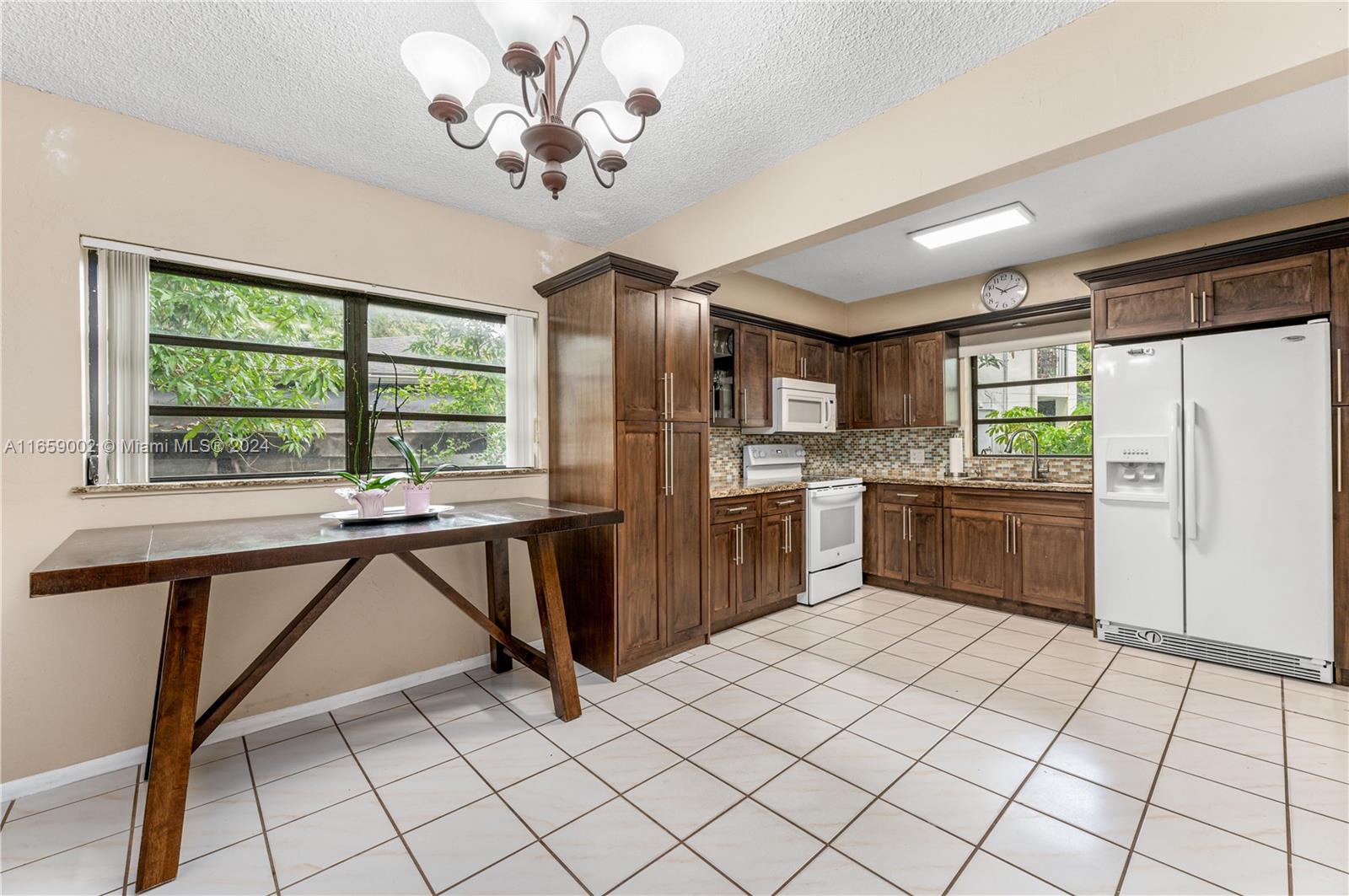 473 De Soto Dr