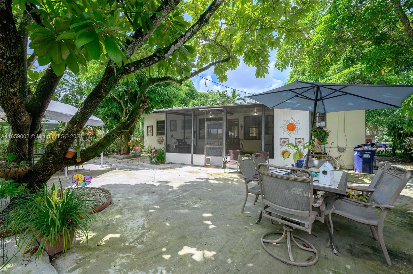 473 De Soto Dr