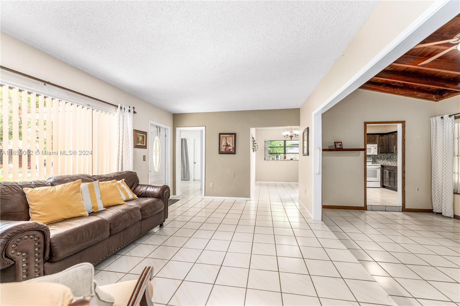 473 De Soto Dr